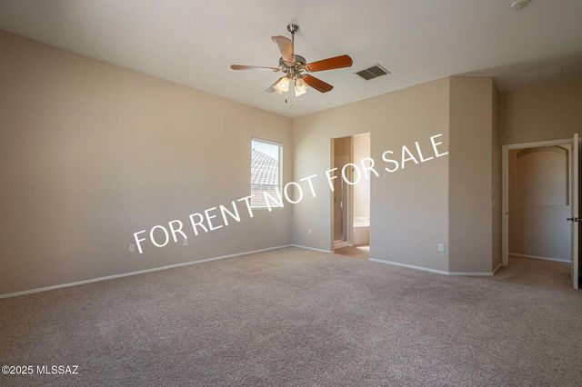 10737 S Miralago Drive, Vail, AZ 85641