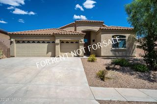 10737 S Miralago Drive, Vail, AZ 85641