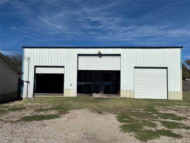 127 Boyce Third Street, Waxahachie, TX 75165