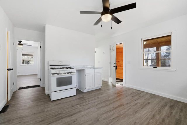 821 10TH AVENUE NORTH, Wisconsin Rapids, WI 54495