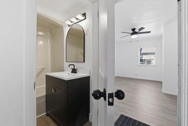 821 10TH AVENUE NORTH, Wisconsin Rapids, WI 54495