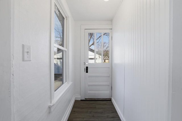 821 10TH AVENUE NORTH, Wisconsin Rapids, WI 54495