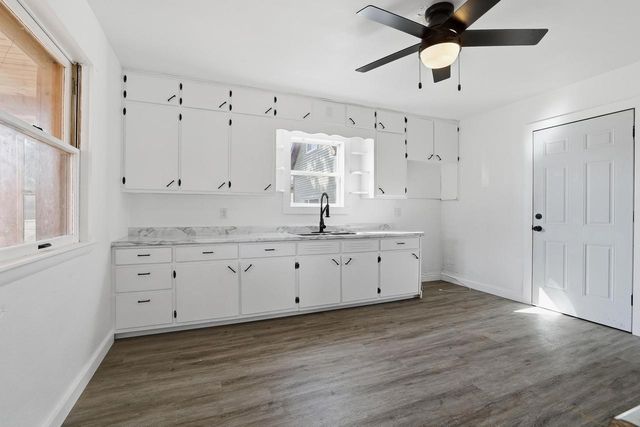 821 10TH AVENUE NORTH, Wisconsin Rapids, WI 54495