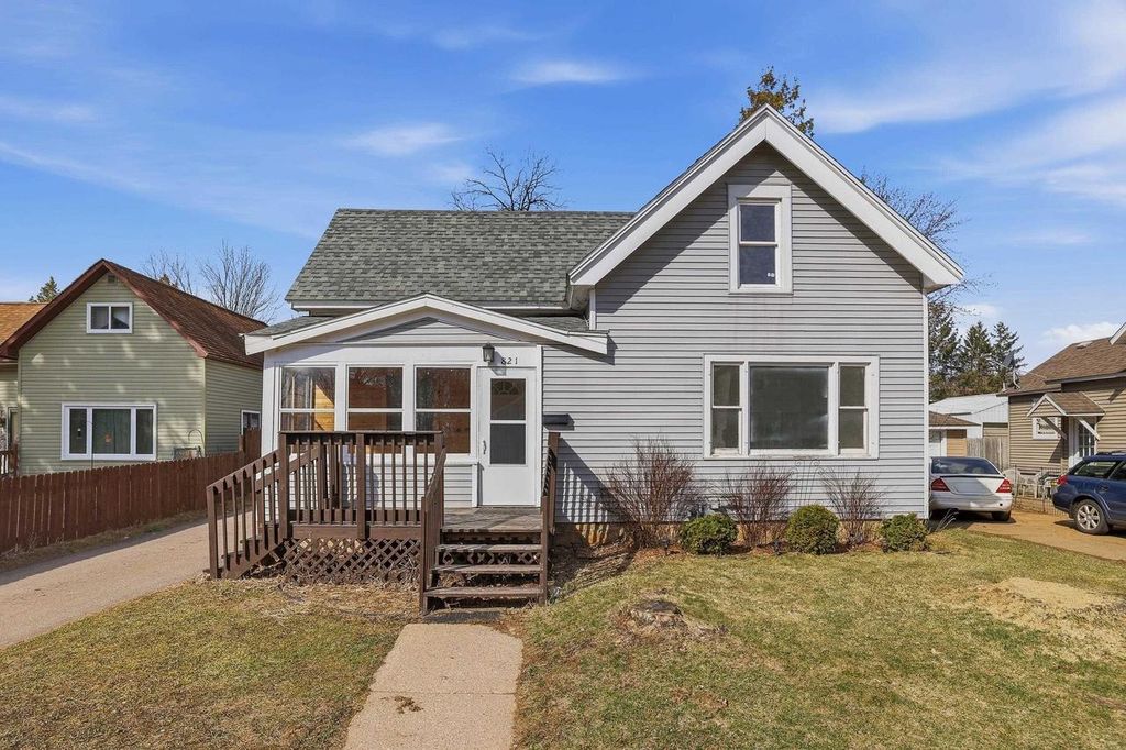 821 10TH AVENUE NORTH, Wisconsin Rapids, WI 54495