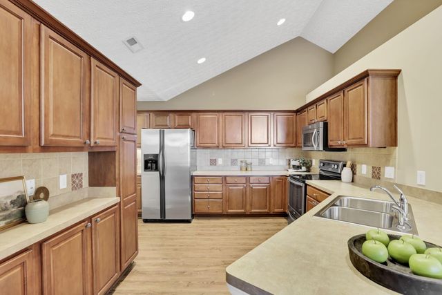 763 Kingsmead Road, Westerville, OH 43082