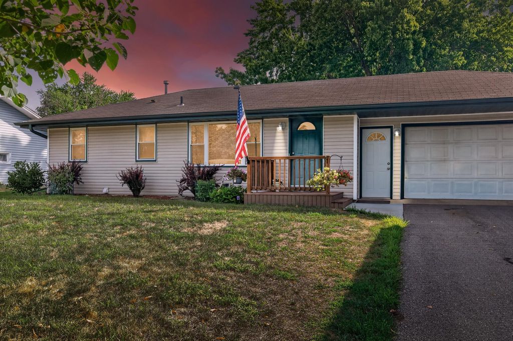 8631 Imperial Avenue S, Cottage Grove, MN 55016 — exterior