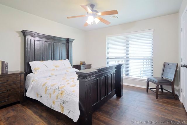 5804 E 147th Street North, Collinsville, OK 74021