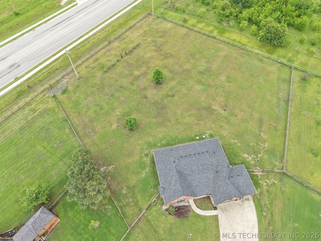 5804 E 147th Street North, Collinsville, OK 74021