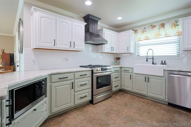 5804 E 147th Street North, Collinsville, OK 74021