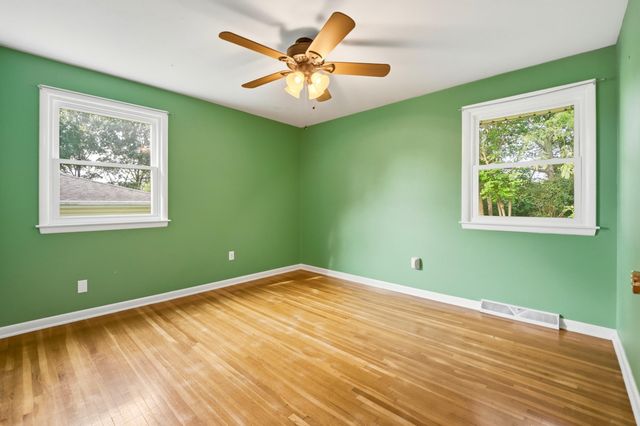 217 BRENDA LN, Columbia, MO 65201