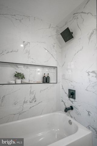 126 FAIRFAX DR, Cinnaminson, NJ 08077