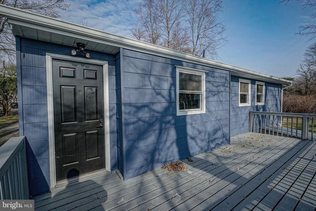 126 FAIRFAX DR, Cinnaminson, NJ 08077