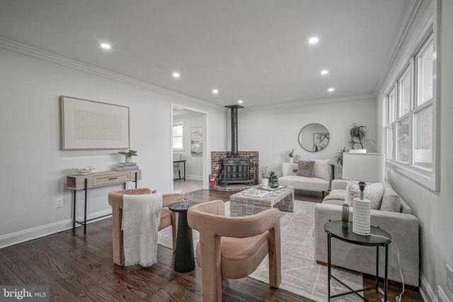 126 FAIRFAX DR, Cinnaminson, NJ 08077