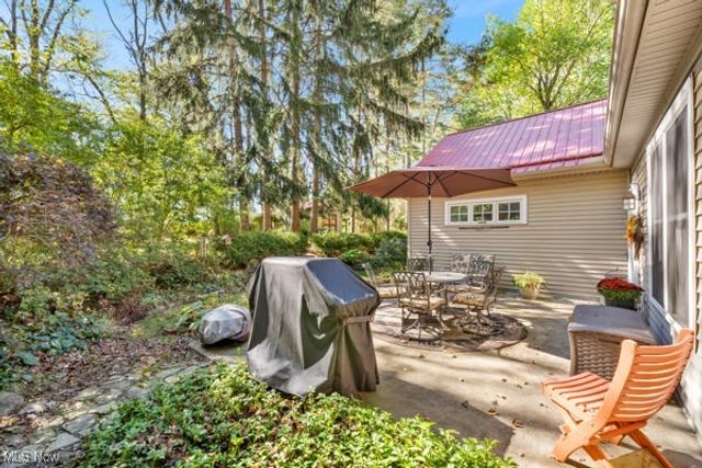 1210 High View Drive, Wadsworth, OH 44281