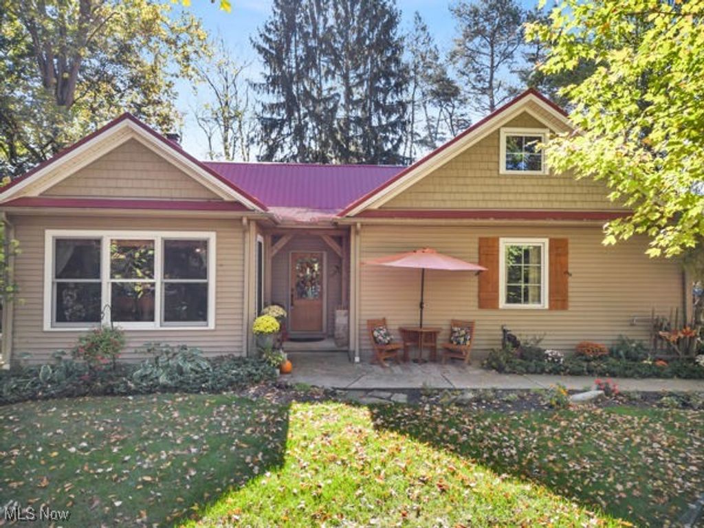 1210 High View Drive, Wadsworth, OH 44281