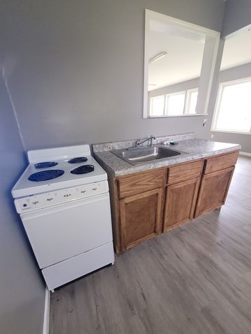 2365 S High Street, Port Byron, IL 61275