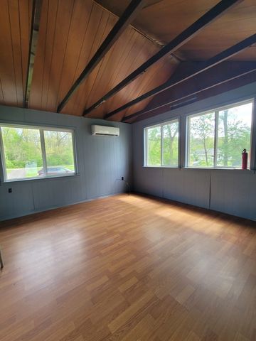 2365 S High Street, Port Byron, IL 61275