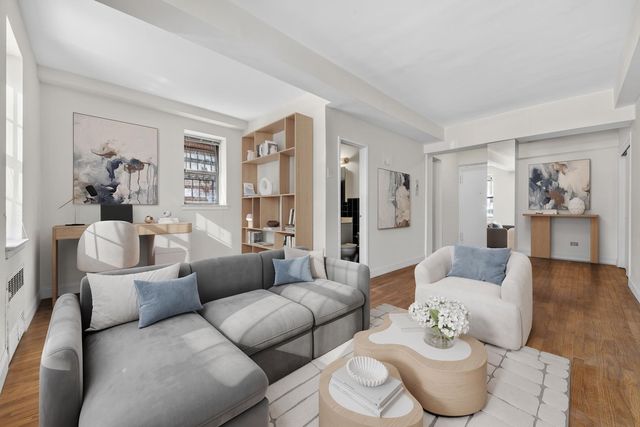 2680 E 19th Street LE, New York City, NY 11235