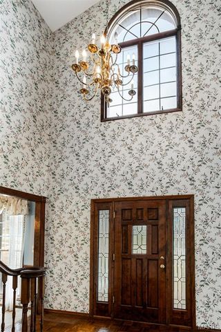 719 Carman Meadows Drive, Manchester, MO 63021