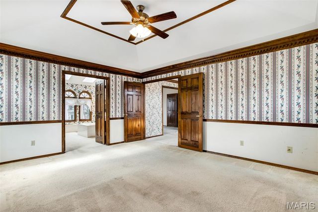 719 Carman Meadows Drive, Manchester, MO 63021