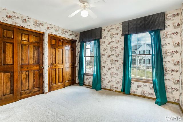 719 Carman Meadows Drive, Manchester, MO 63021