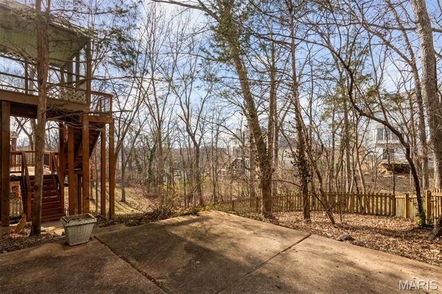 719 Carman Meadows Drive, Manchester, MO 63021