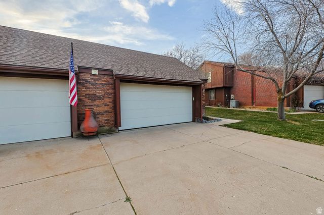 58 WHITE BARN, Pleasant View, UT 84414