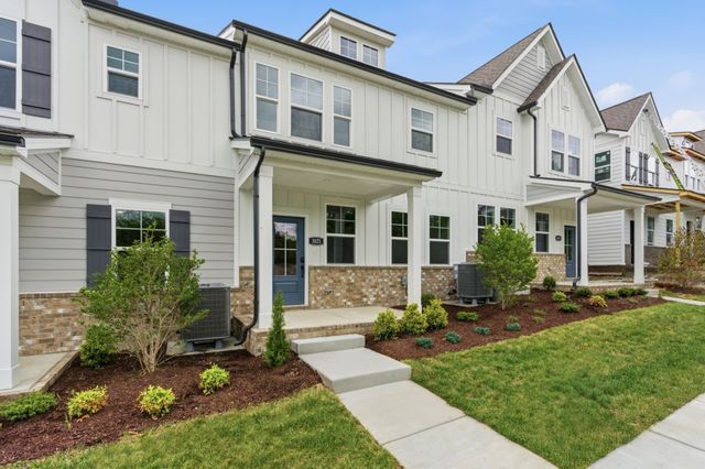 3011 Stokers Ln, Nashville, TN 37218