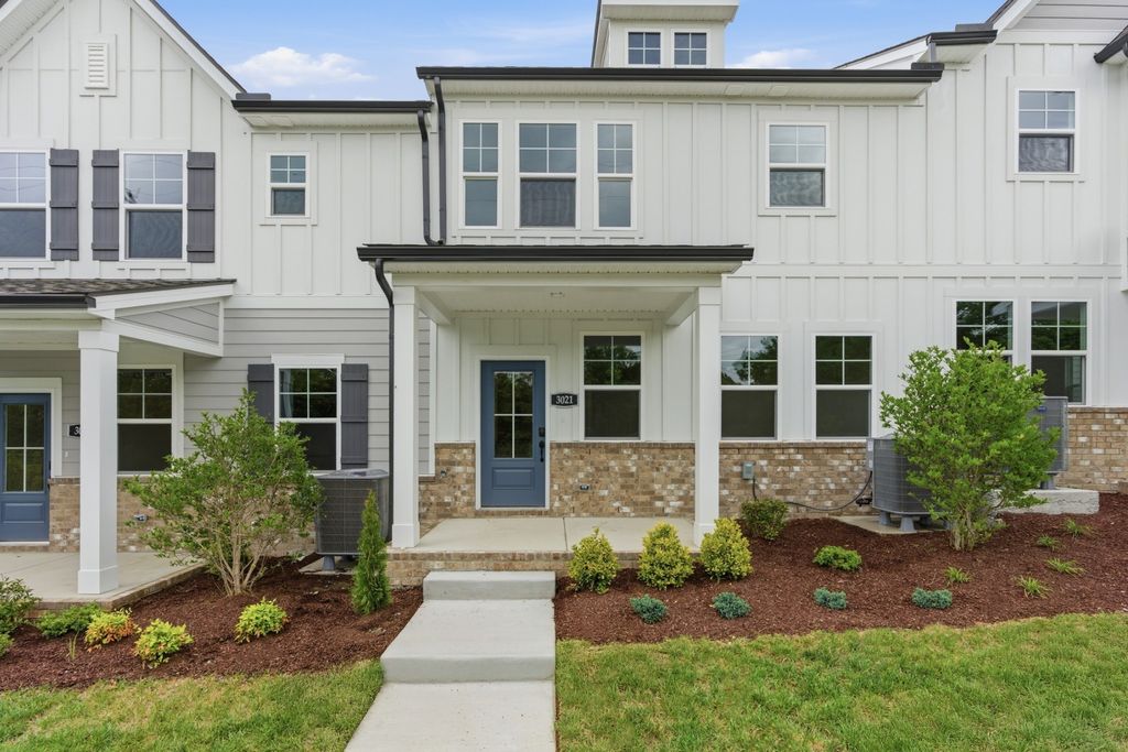 3011 Stokers Ln, Nashville, TN 37218