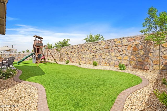 12976 Tatenhill Drive, El Paso, TX 79928