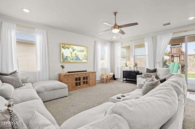 12976 Tatenhill Drive, El Paso, TX 79928