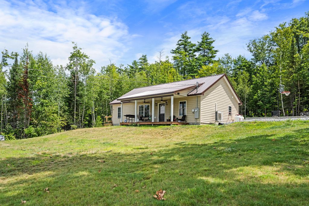 40 Longview Drive, Oxford, ME 04270 — photo 2