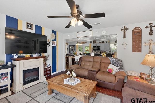 365 Williams Rd, Gilmer, TX 75645