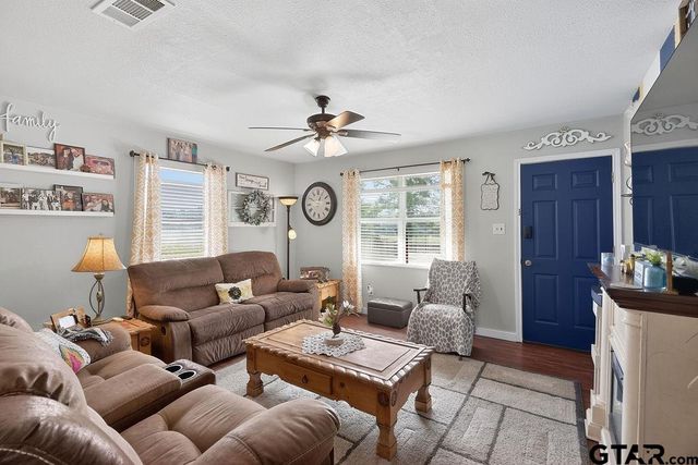 365 Williams Rd, Gilmer, TX 75645