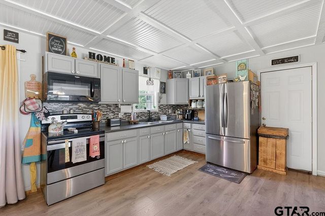 365 Williams Rd, Gilmer, TX 75645
