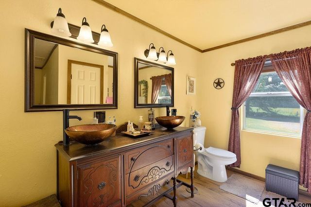 365 Williams Rd, Gilmer, TX 75645