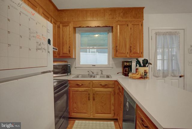 243 RINGGOLD ST, Waynesboro, PA 17268