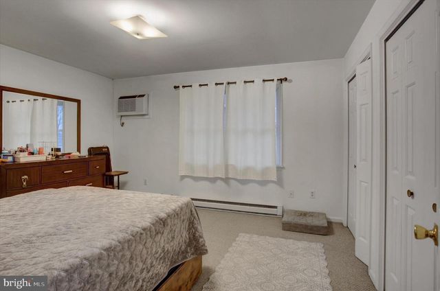 243 RINGGOLD ST, Waynesboro, PA 17268