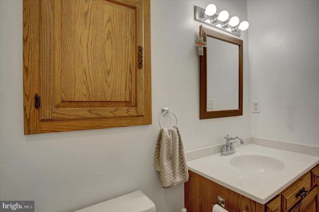 243 RINGGOLD ST, Waynesboro, PA 17268