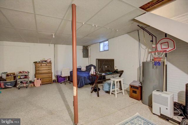 243 RINGGOLD ST, Waynesboro, PA 17268