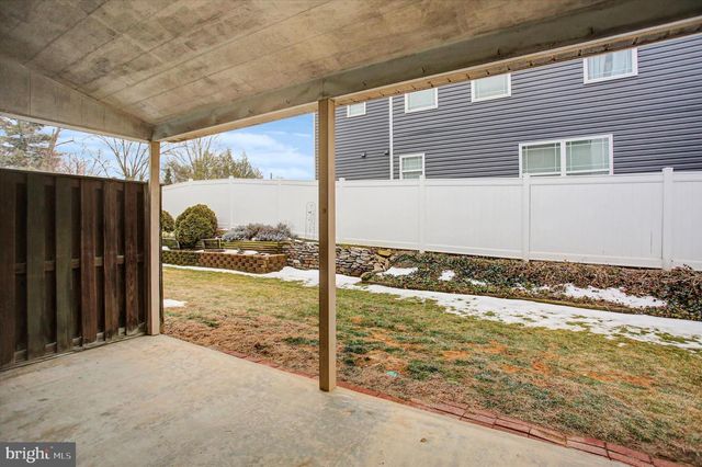 243 RINGGOLD ST, Waynesboro, PA 17268