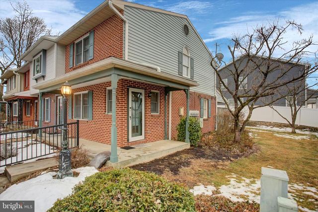 243 RINGGOLD ST, Waynesboro, PA 17268