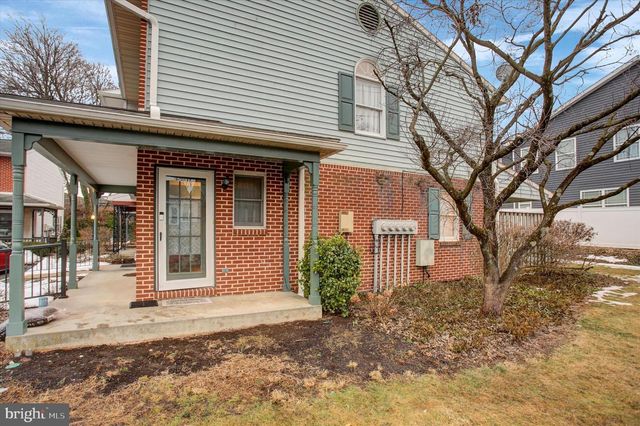 243 RINGGOLD ST, Waynesboro, PA 17268