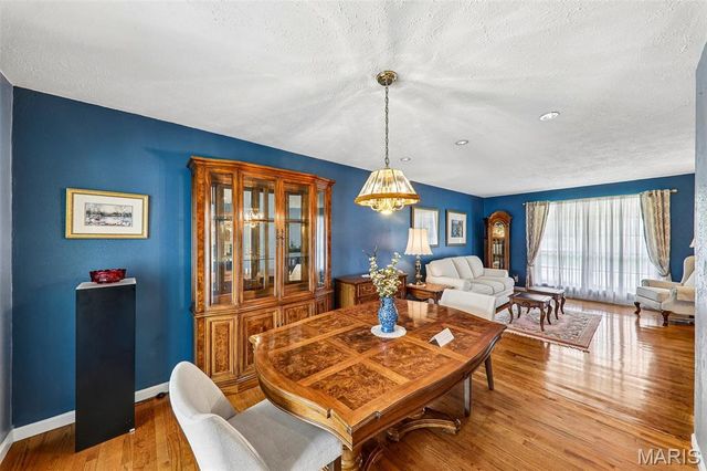 11906 Flushing Drive, Maryland Heights, MO 63043
