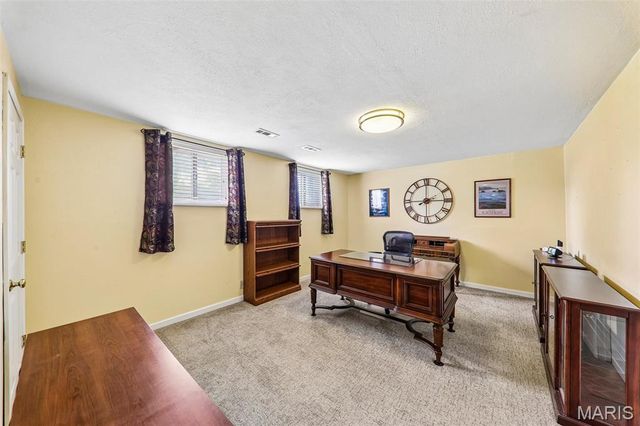 11906 Flushing Drive, Maryland Heights, MO 63043