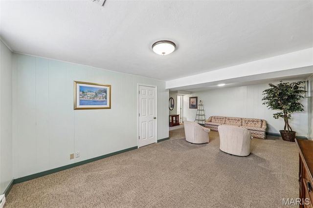 11906 Flushing Drive, Maryland Heights, MO 63043