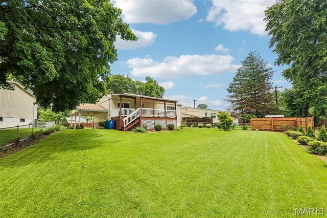 11906 Flushing Drive, Maryland Heights, MO 63043