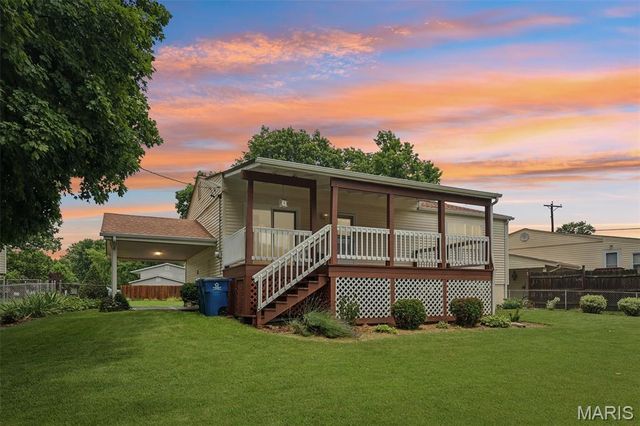 11906 Flushing Drive, Maryland Heights, MO 63043
