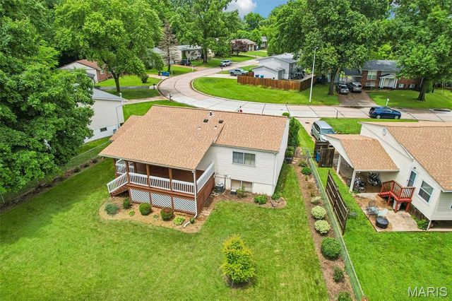 11906 Flushing Drive, Maryland Heights, MO 63043