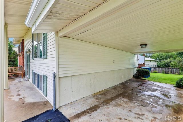 11906 Flushing Drive, Maryland Heights, MO 63043